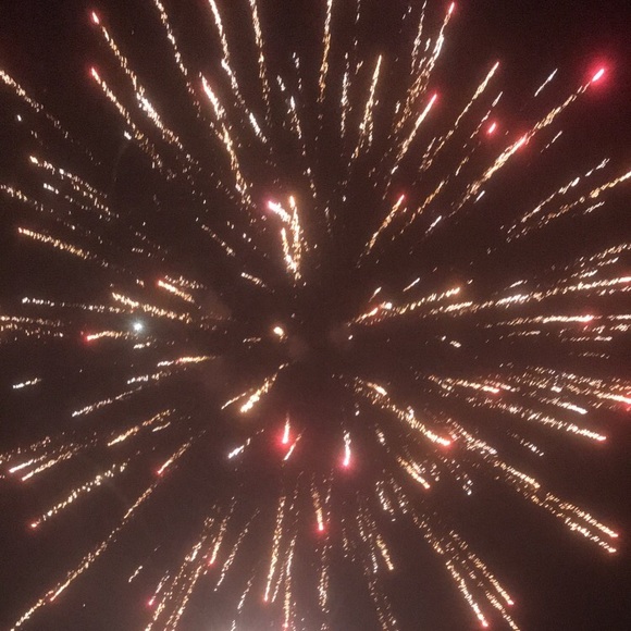 Profile Picture of Hannah Grabicki (@hannahgrabicki) on Poshmark