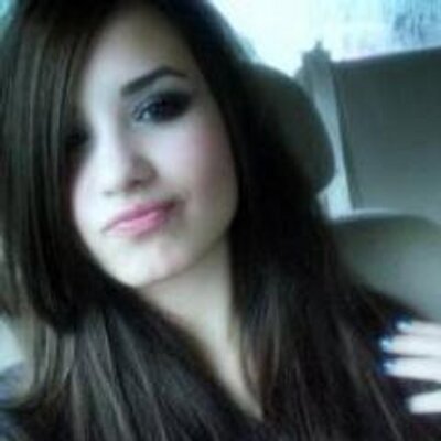 Profile Picture of Andrea Simpson (@Andr3aSimpson) on Twitter