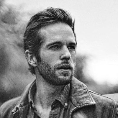 Profile Picture of Eric (@EricSamHicks) on Twitter