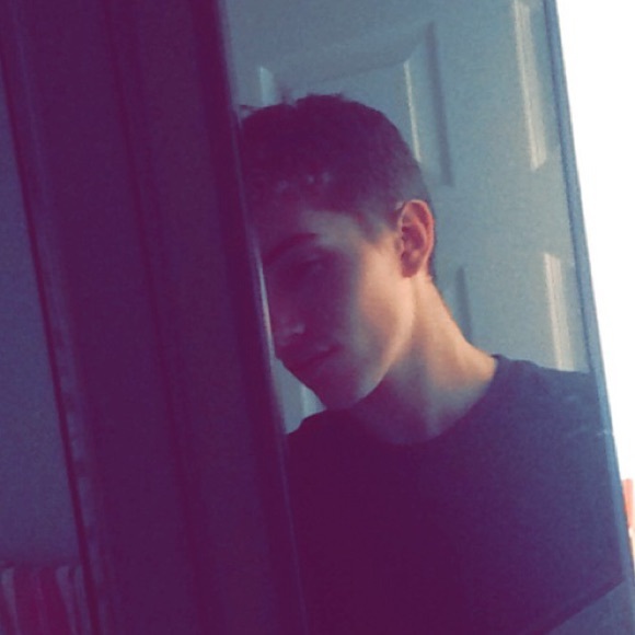 Profile Picture of Marcus Ball (@marcusball) on Poshmark