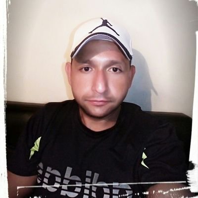 Profile Picture of ROBERT RONALD CASTIL (@ROBERTPICHARDO) on Twitter