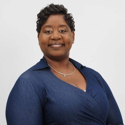 Profile Picture of RevLisaJarrellon Twitter