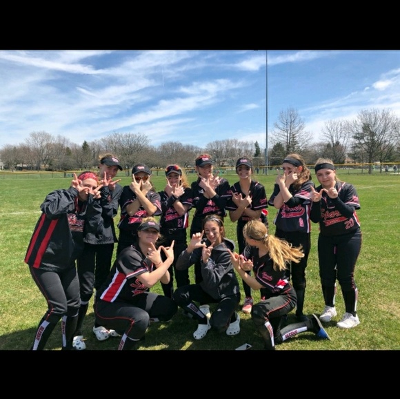 Profile Picture of Alec Prochniak (@iphonexrules) on Poshmark