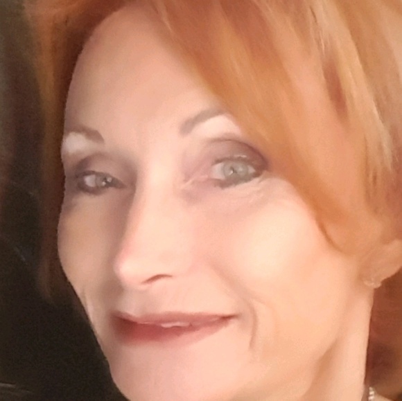 Profile Picture of Barbara Stifter (@barbsjc) on Poshmark