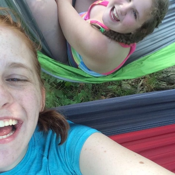 Profile Picture of Savannah Schiavoni (@savschiavoni) on Poshmark