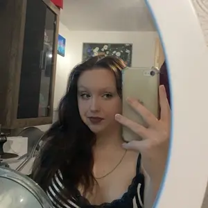 Profile Picture of Lavinia (@lavinia.epler) on Tiktok