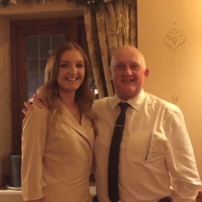 Profile Picture of Jim Dewhurst (@dewboy00) on Twitter