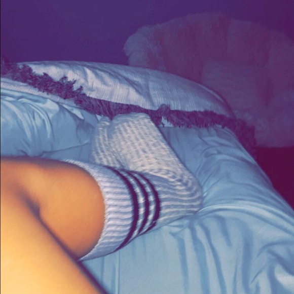 Profile Picture of Abby Hansgen (@abigailfh13) on Poshmark