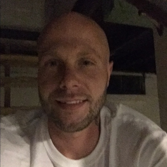 Profile Picture of Sean Mccullough (@seanmcc410) on Poshmark