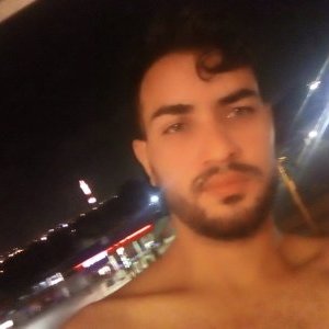 Robert Brett - Twitter Profile Picture of Robert Brett (@Robertb77542539) on Twitter