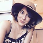 Profile Picture of Jessica (@jessica.scheller) on Instagram