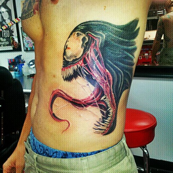 Profile Picture of Daniel Castricone (@lickwuidkool) on Poshmark