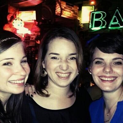 Profile Picture of Lori Niquette (@leniquette) on Twitter