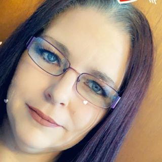 Joleen Fenske - Facebook Profile Picture of Joleen Fenske (@joleen.fenske) on Facebook