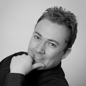 Profile Picture of Adam Brown (@textualworld) on Youtube