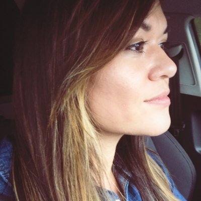 Profile Picture of Jackie Gilbert (@jacqaluyan) on Twitter