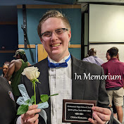 Profile Picture of Derek Kealoha (@DerekKealoha) on Youtube