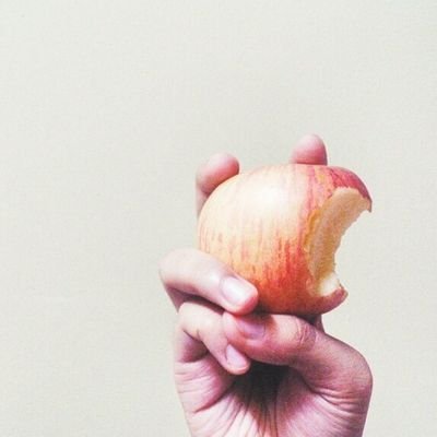 Profile Picture of K (@KartikaKhalit) on Twitter