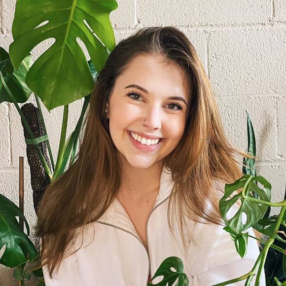 Profile Picture of Ariel Haynes (@arielphoebe) on Poshmark