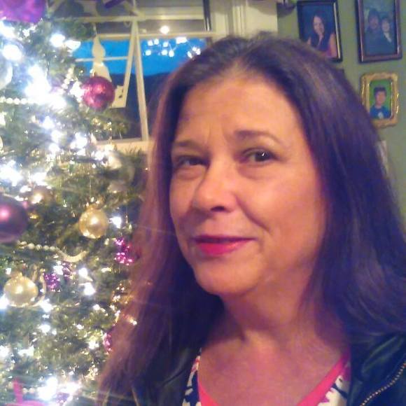 Profile Picture of Christie Acree (@hafpint2002a) on Poshmark