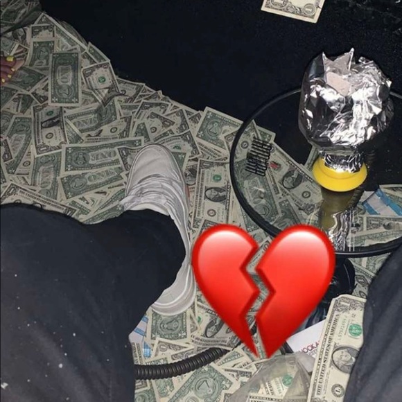 Profile Picture of Kevin Dominguez (@kevind056) on Poshmark