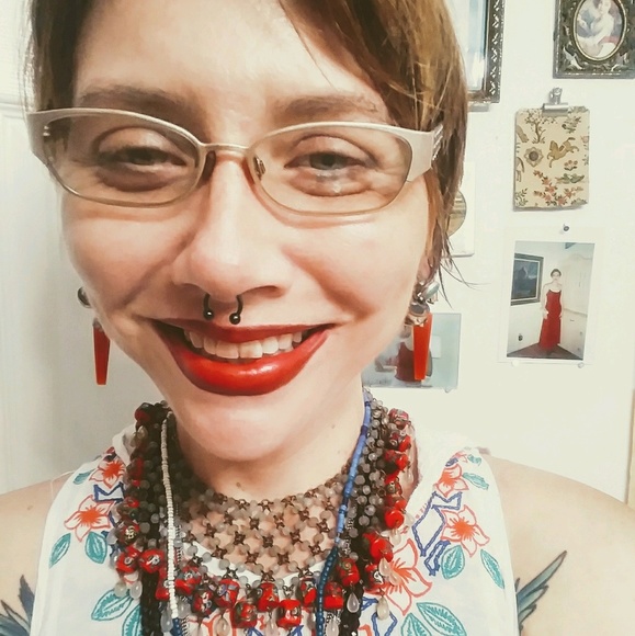 Profile Picture of Heather Drefke (@heatherdrefke) on Poshmark