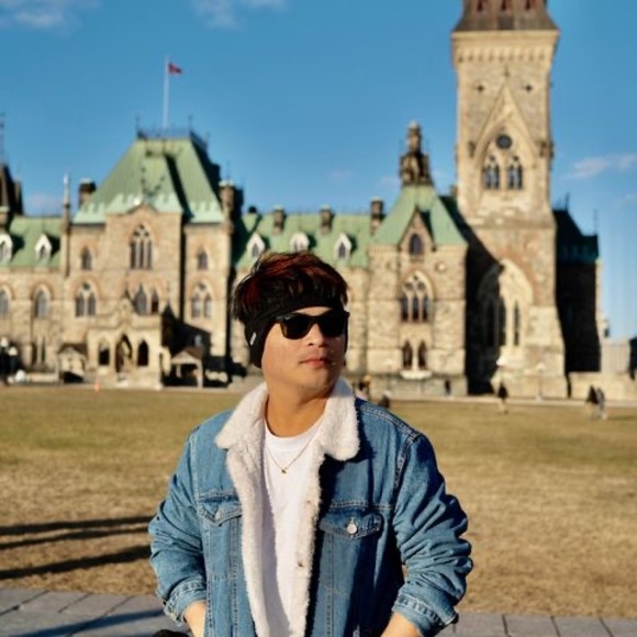 Profile Picture of Dominic ephraim Laride (@laride_1988) on Poshmark