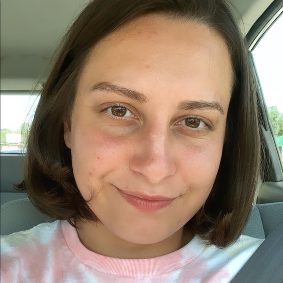 Yevgeniya Obukhova - Poshmark Profile Picture of Yevgeniya Obukhova (@yevgeniyao) on Poshmark