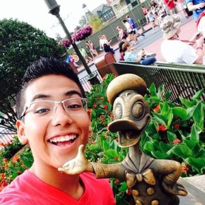 Profile Picture of Jonathan Marroquin (@marroquin1117) on Myspace