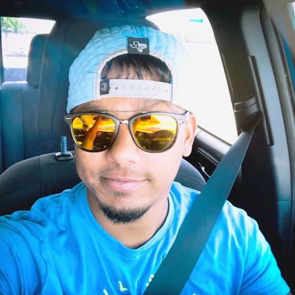 Profile Picture of Paul Rebelo (@paulrebelo) on Poshmark