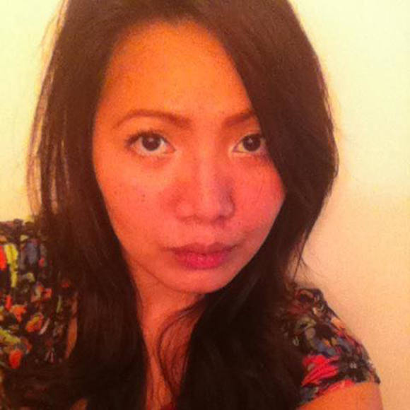 Profile Picture of Amleht Canlas (@sasa1026) on Poshmark