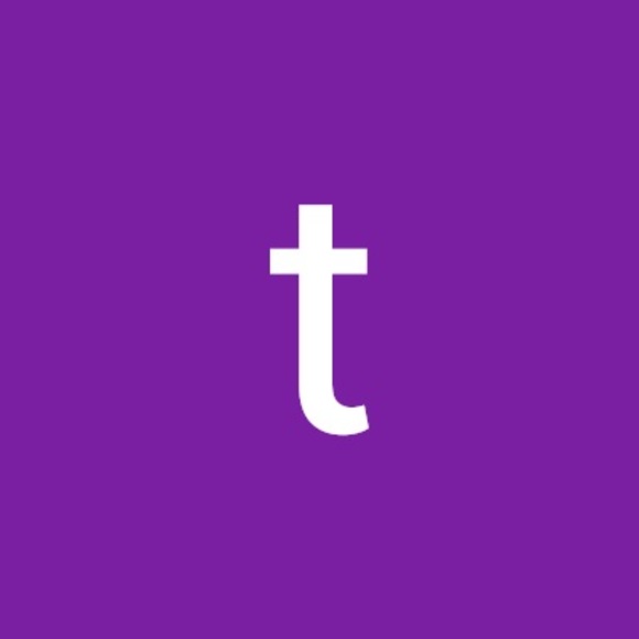 Profile Picture of Tran Thanh (@anadinh78) on Poshmark