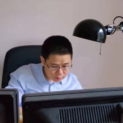 Profile Picture of Zichen Wang (@ZichenWanghere) on Twitter