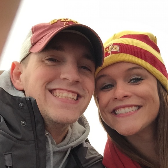 Profile Picture of Payton Huinker (@huink7) on Poshmark