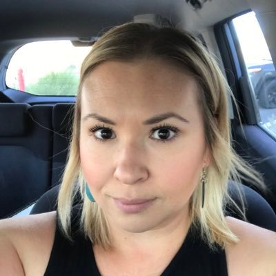 Profile Picture of Amy Lucero (@Athena130725) on Twitter