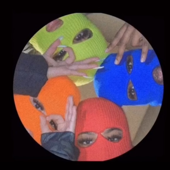 Profile Picture of Tyler Willson (@tylerwillson12) on Poshmark