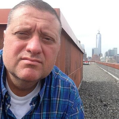 Profile Picture of Christopher James (@ChrisJamesNYU) on Twitter