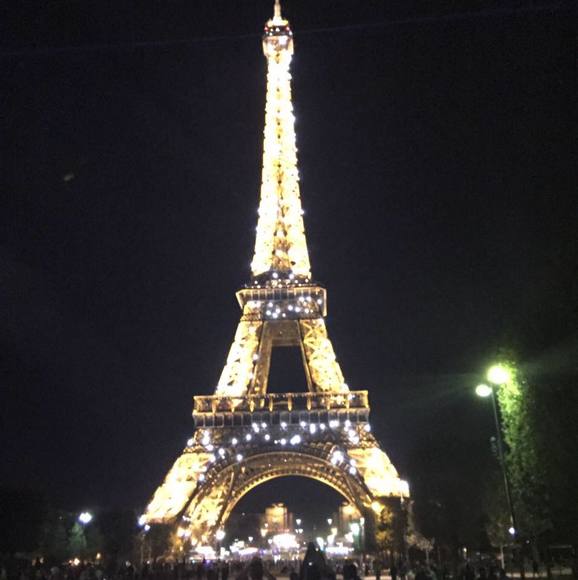 Profile Picture of Janine Gruenewald (@janinern) on Poshmark