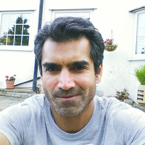 Profile Picture of Vijay Rao (@vrao1974) on Poshmark