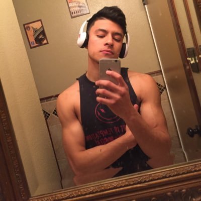 Profile Picture of Joseph Rios (@hampandaaa) on Twitter