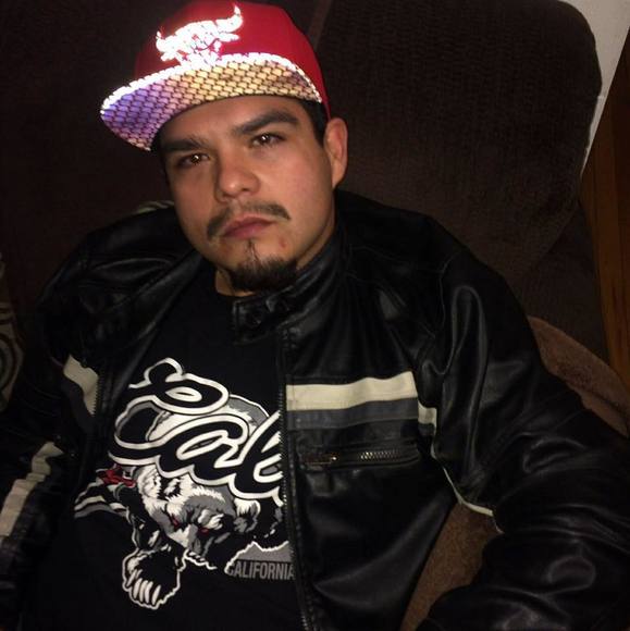 Profile Picture of Omar Pulido (@vop) on Poshmark