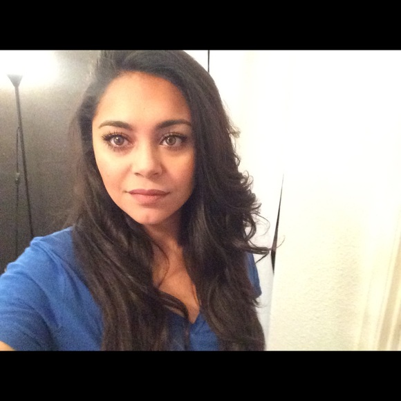 Profile Picture of Marie Tegui (@mariet18) on Poshmark