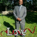 Profile Picture of Clarence Outlaw (@clarenceoutlaw) on Instagram