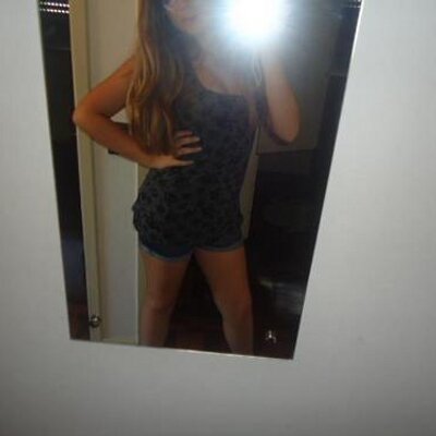 Profile Picture of Nicole Dapper (@_nicoledapper) on Twitter