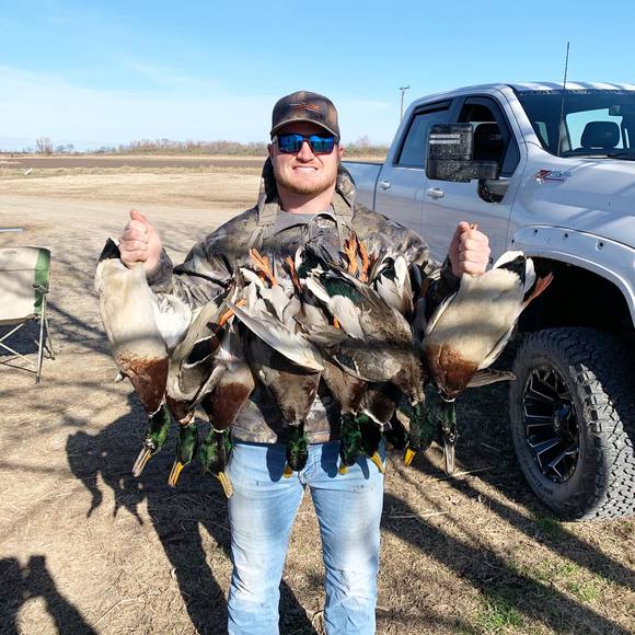 Profile Picture of Chad Freeman (@cfreeman862) on Poshmark