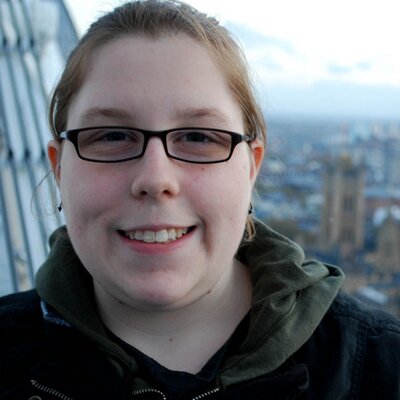 Profile Picture of Ellen Saunders (@ellensayshello) on Twitter