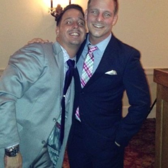 Profile Picture of Chris Baron (@cbaron3) on Poshmark