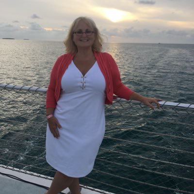 Profile Picture of Michelle (Micki) Berg (@mmmicki1970) on Twitter