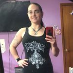 Veronica Ayers - Instagram Profile Picture of Veronica Ayers (@virtualgroomer) on Instagram