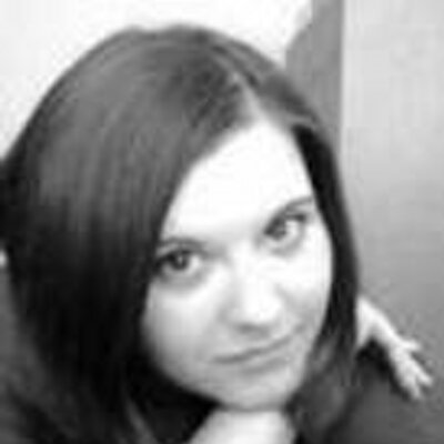 Profile Picture of Carrie Warner (@tony89mice) on Twitter